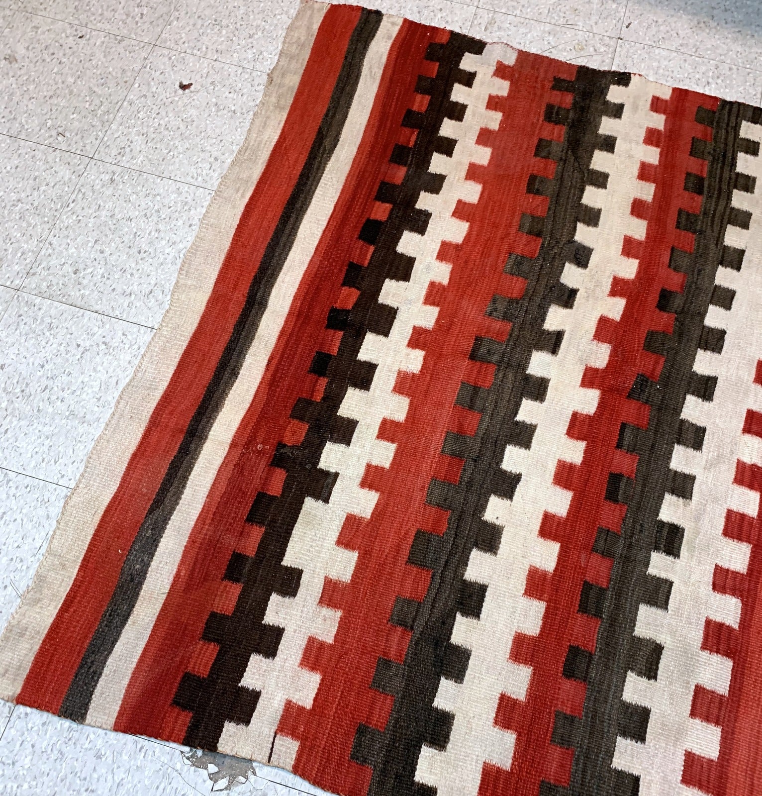 Handmade antique collectible Native American Navajo blanket 1870s