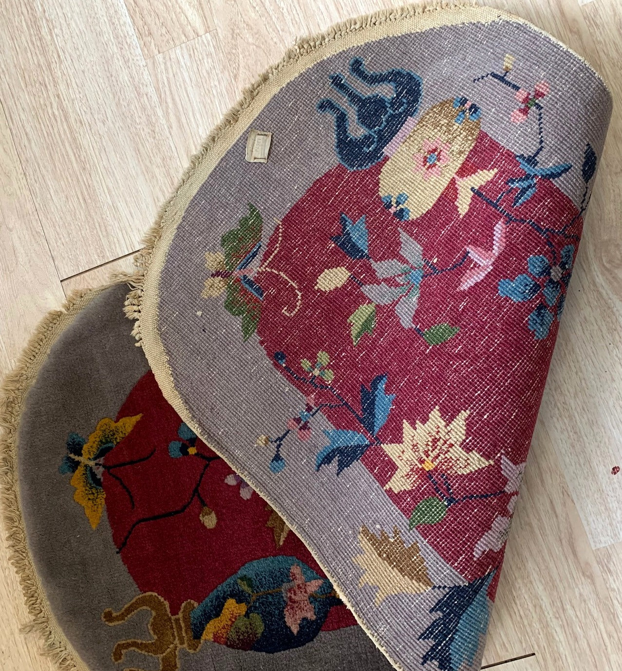 Handmade antique Art Deco Chinese rug 1920s