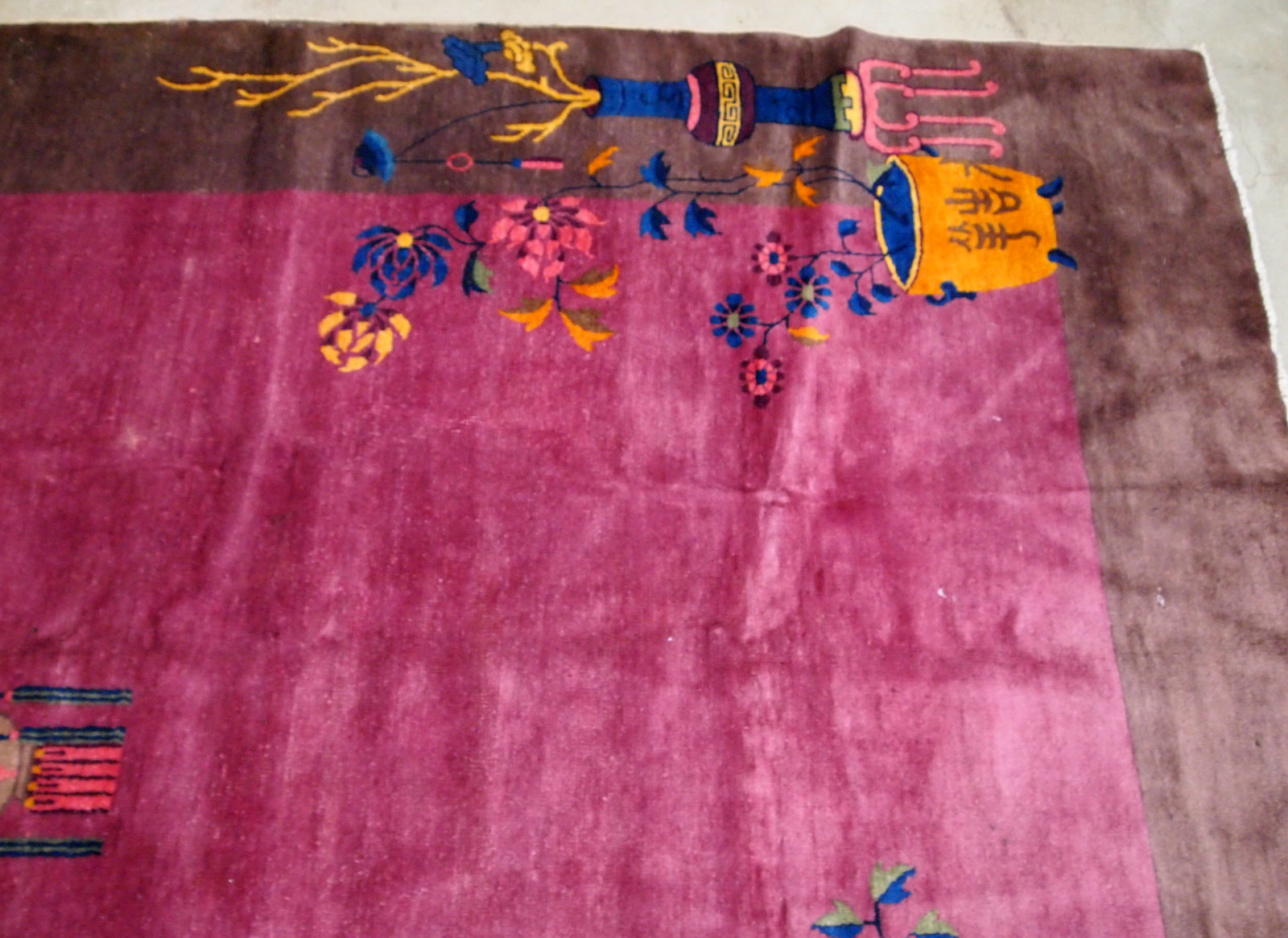 Handmade antique Art Deco Chinese rug 1920s