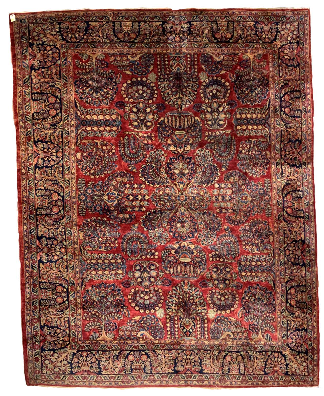 Handmade antique Persian Sarouk rug 1920s