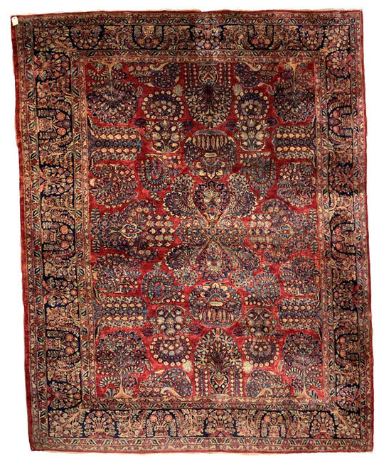 Handmade antique Persian Sarouk rug 1920s