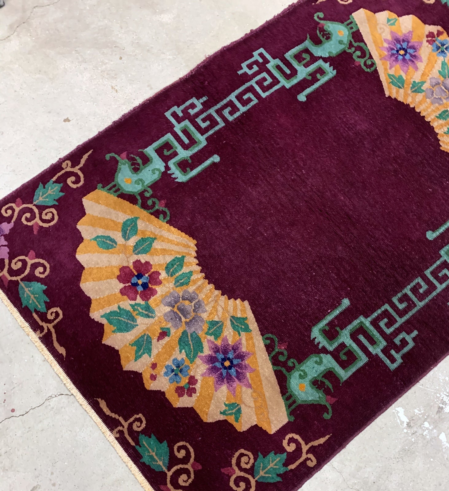 Handmade antique Art Deco Chinese rug 1920s
