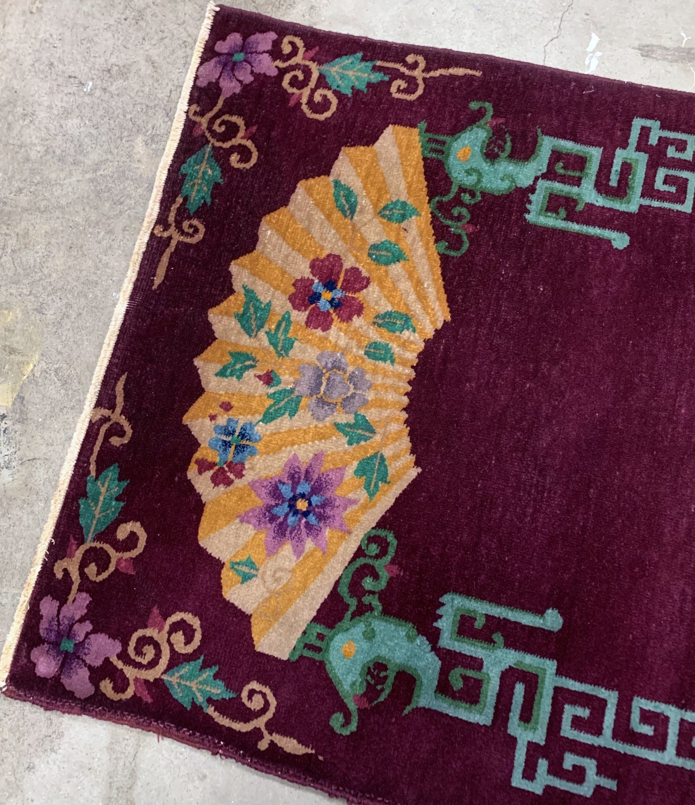 Handmade antique Art Deco Chinese rug in purple shade and very unusual design. The rug is from the beginning of 20th century in original good condition. 