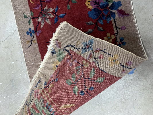 Handmade antique Art Deco Chinese rug 1920s