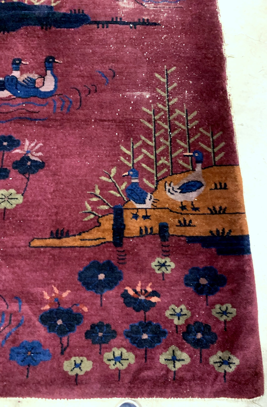 Handmade antique Art Deco Chinese rug 1920s