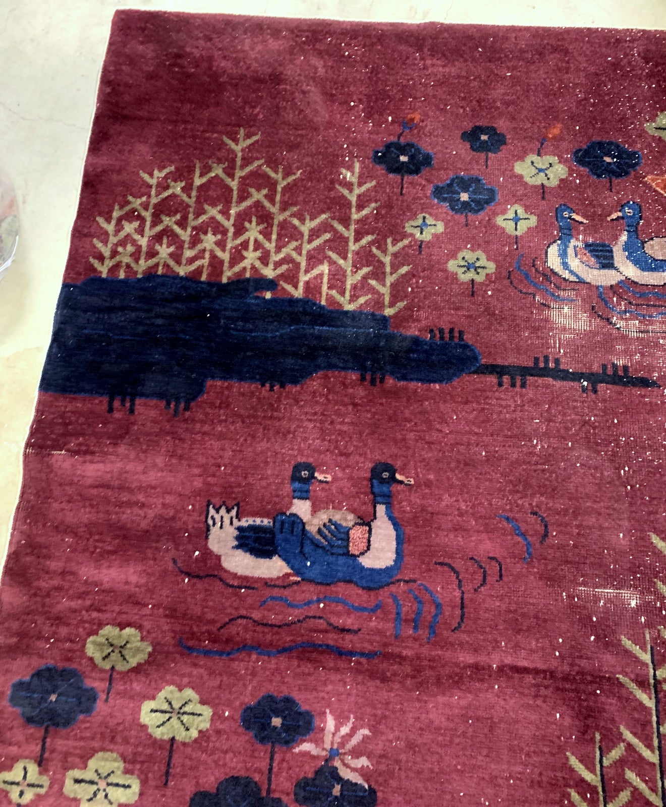 Handmade antique Art Deco Chinese rug 1920s