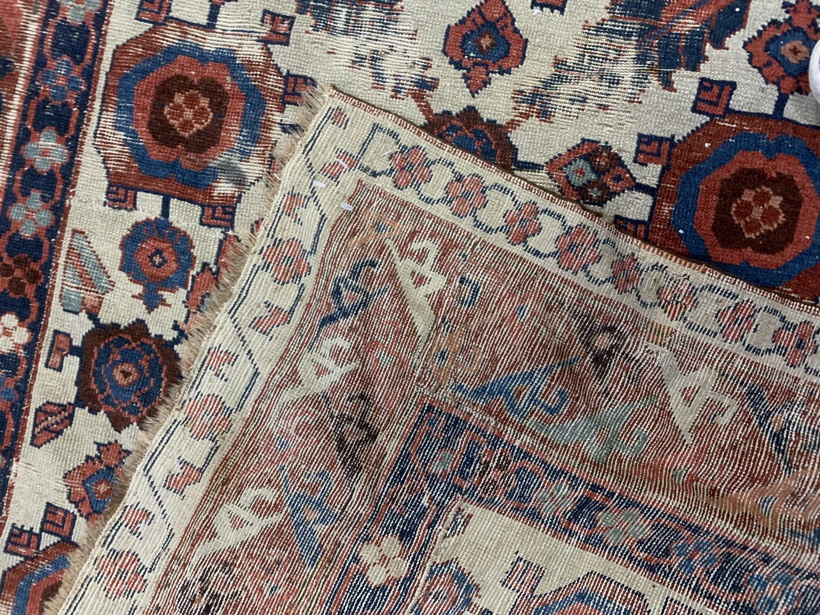 Handmade antique North-West Persian rug 1820s