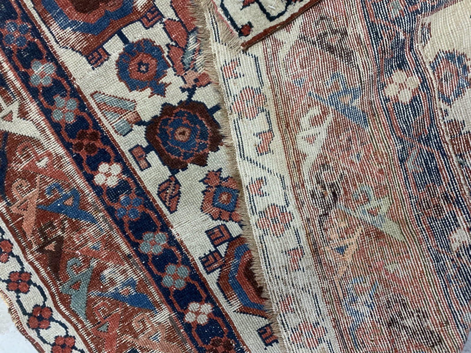 Handmade antique North-West Persian rug 1820s