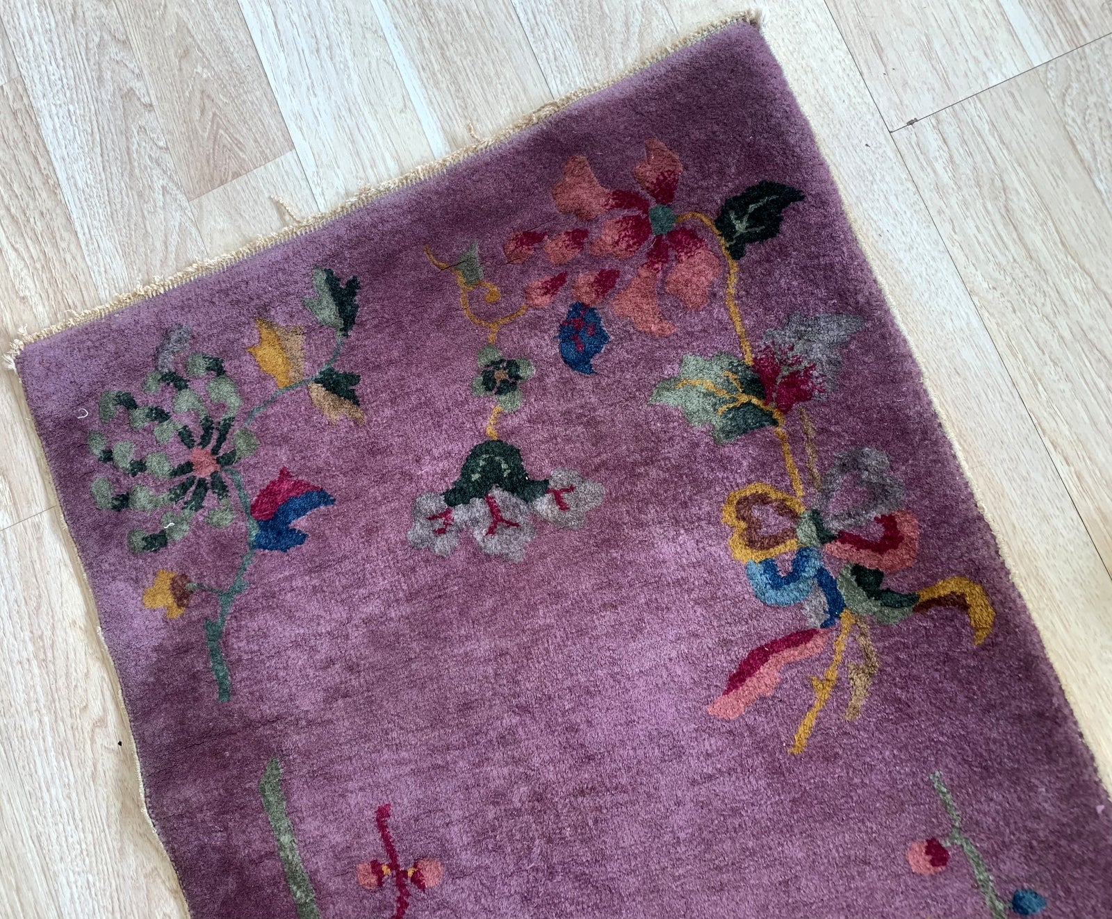 Close-up of Art Deco Rug's Intricate Geometric Design