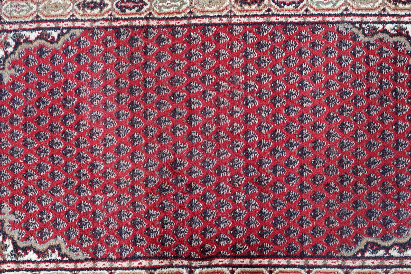 Handmade vintage Indian Seraband rug 1970s