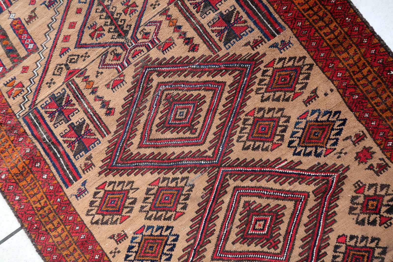 Handmade antique Afghan Baluch prayer rug 1920s
