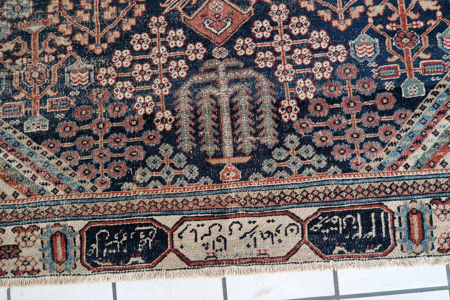 Handmade antique Persian distressed Jozan rug 4.1' x 7.1' (127cm x 217cm) 1900s - 1C1054