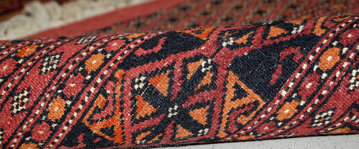 Handmade vintage Turkmen rug 2.8' x 4' (87cm x 123cm) 1950s - 1C232