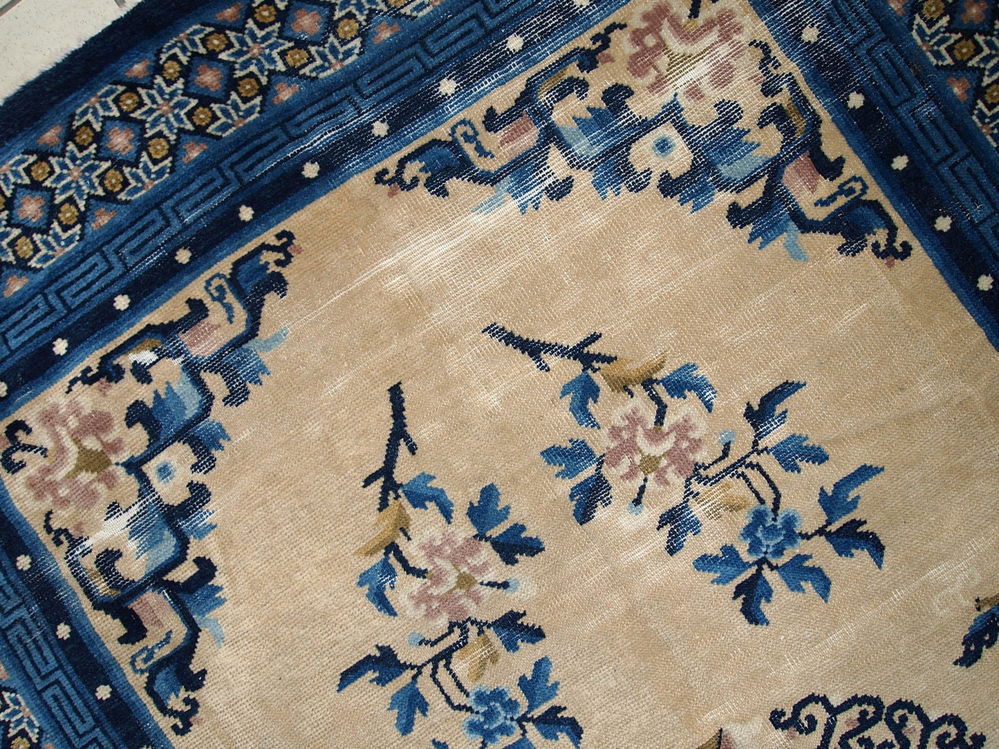 Vintage Peking Chinese Rug Close-up - Oriental Design Details