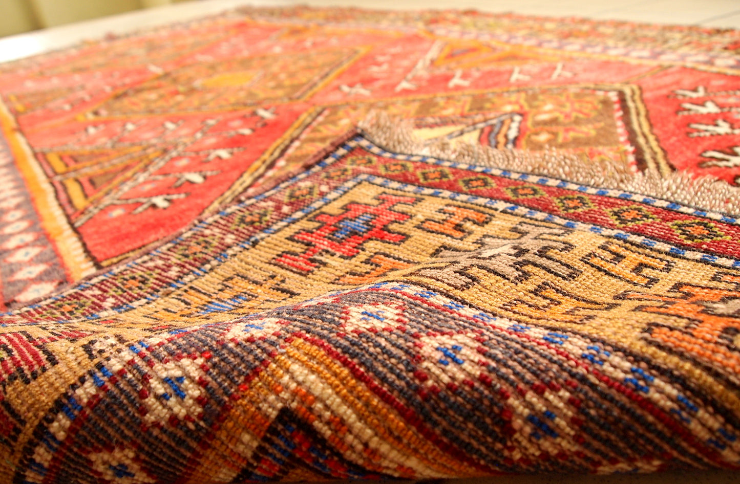 Hand made antique Turkish Anatolian rug 3.5' x 6.8' (107cm x 207cm) 1920s - 1C282