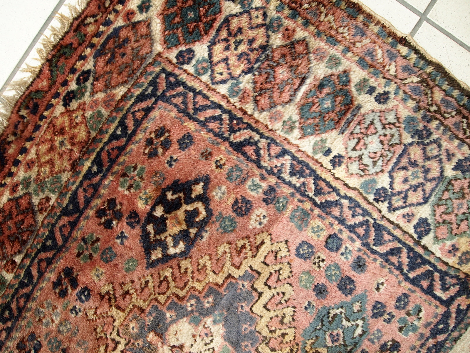 Handmade antique Persian Kurdish bag face 2.6' x 3.1' (79m x 95cm) 1930s - 1C287 - One Royal Art