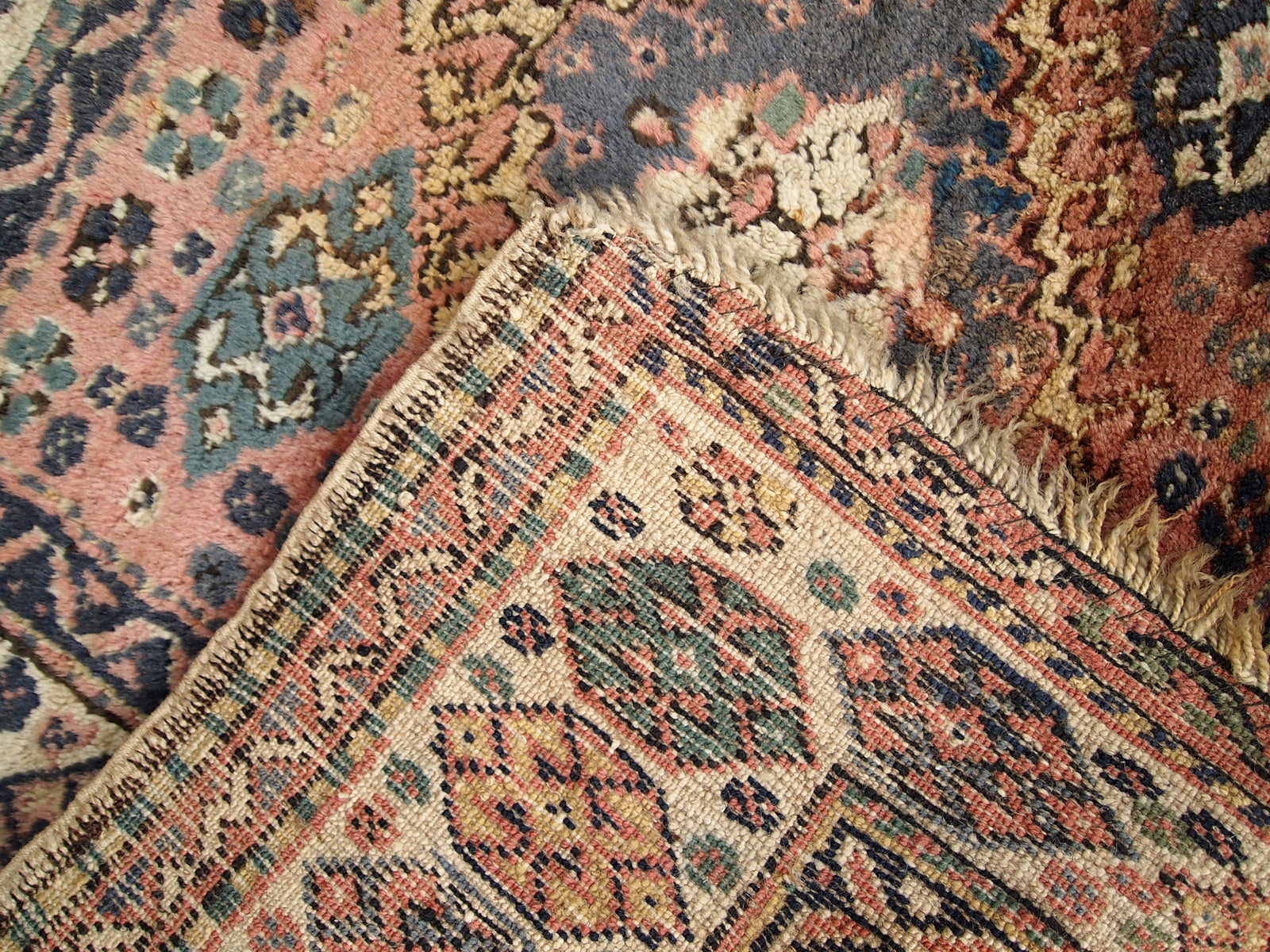 Handmade antique Persian Kurdish bag face 2.6' x 3.1' (79m x 95cm) 1930s - 1C287 - One Royal Art