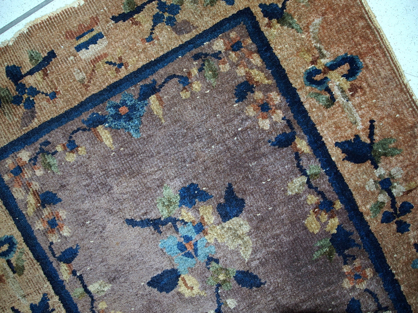 Handmade antique Art Deco Chinese rug 2.2' x 3.7' (67cm x 114cm) 1920s - 1C354