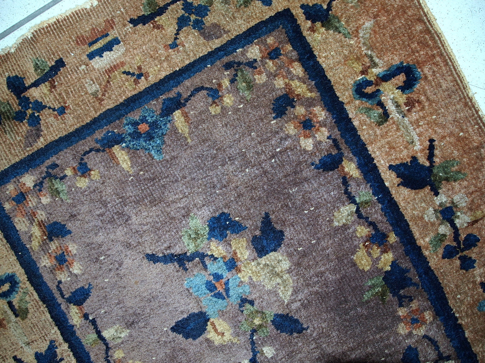 Handmade antique Art Deco Chinese rug 2.2' x 3.7' (67cm x 114cm) 1920s - 1C354 - One Royal Art