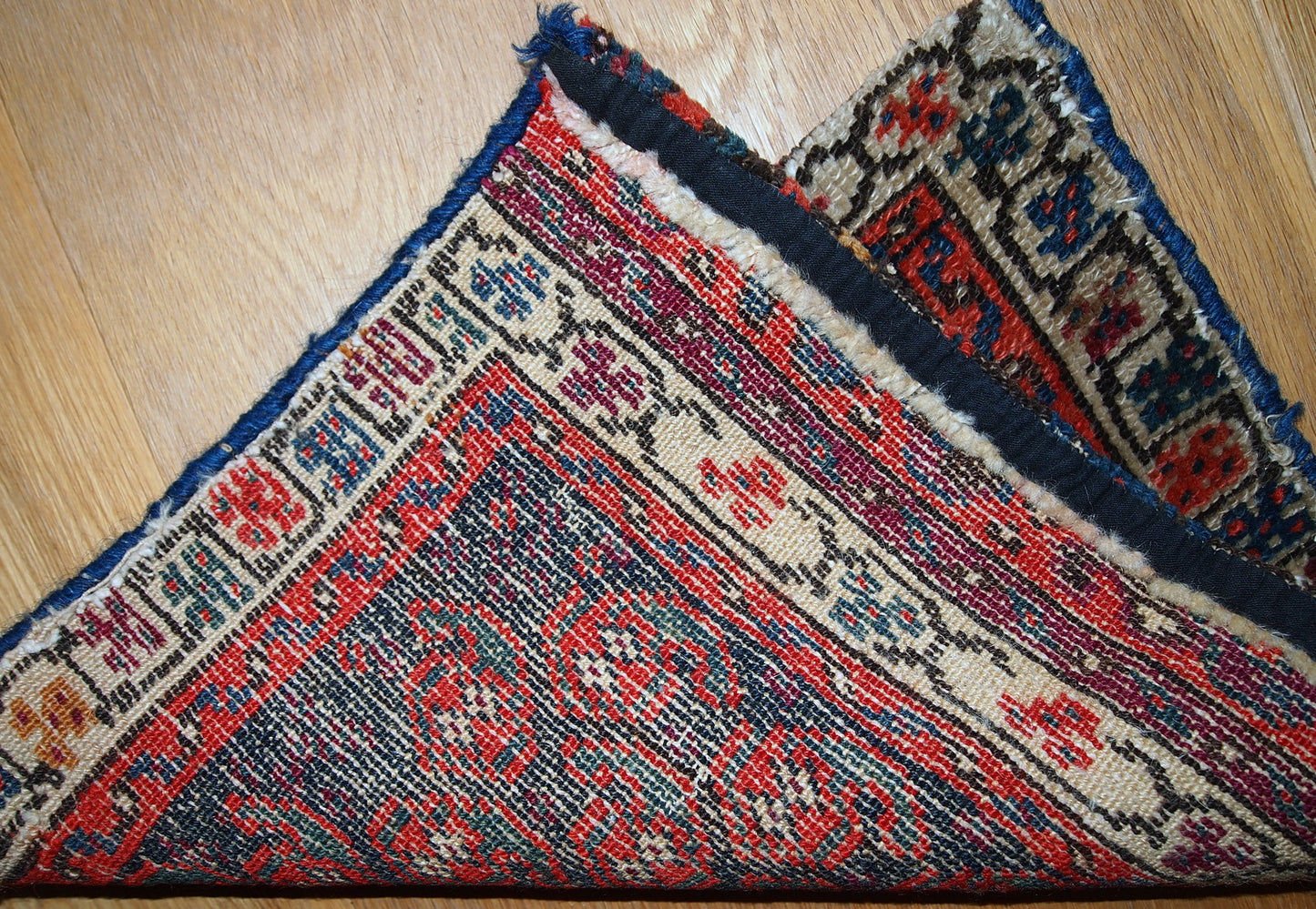 Handmade antique collectible Persian Malayer bag face, 1900s