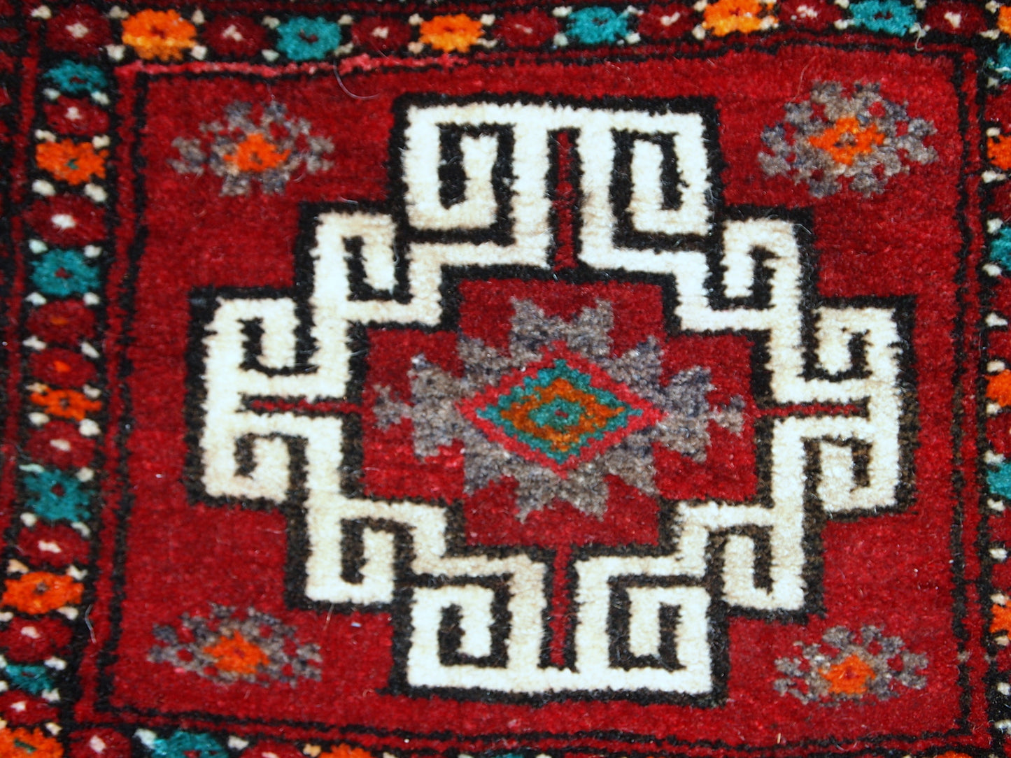 Hand crafted Turkish Anatolian bag in original good condition. The bag is from 1970s in red, orange and turquoise shades.
