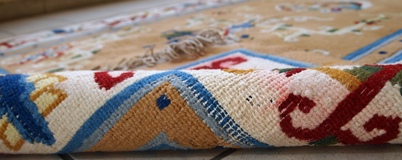 Handmade vintage Art Deco Chinese rug, 1960s