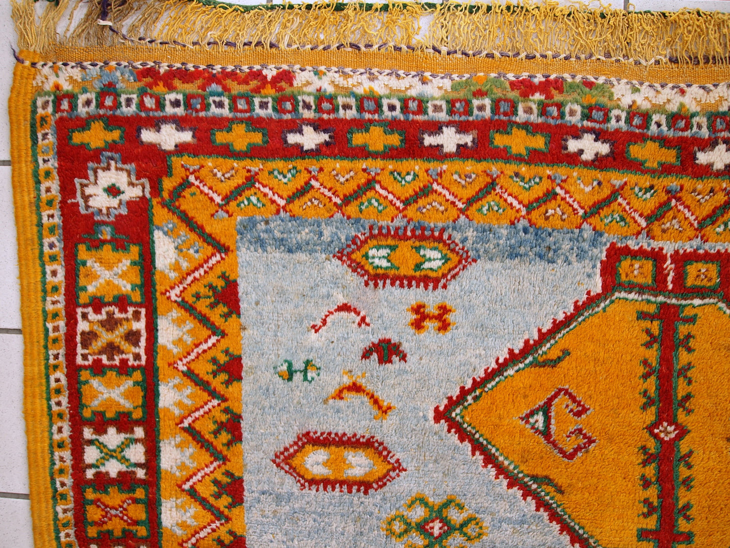 Handmade antique Moroccan Berber rug 4.8' x 7.8' (147cm x 239cm) 1910s - 1C438