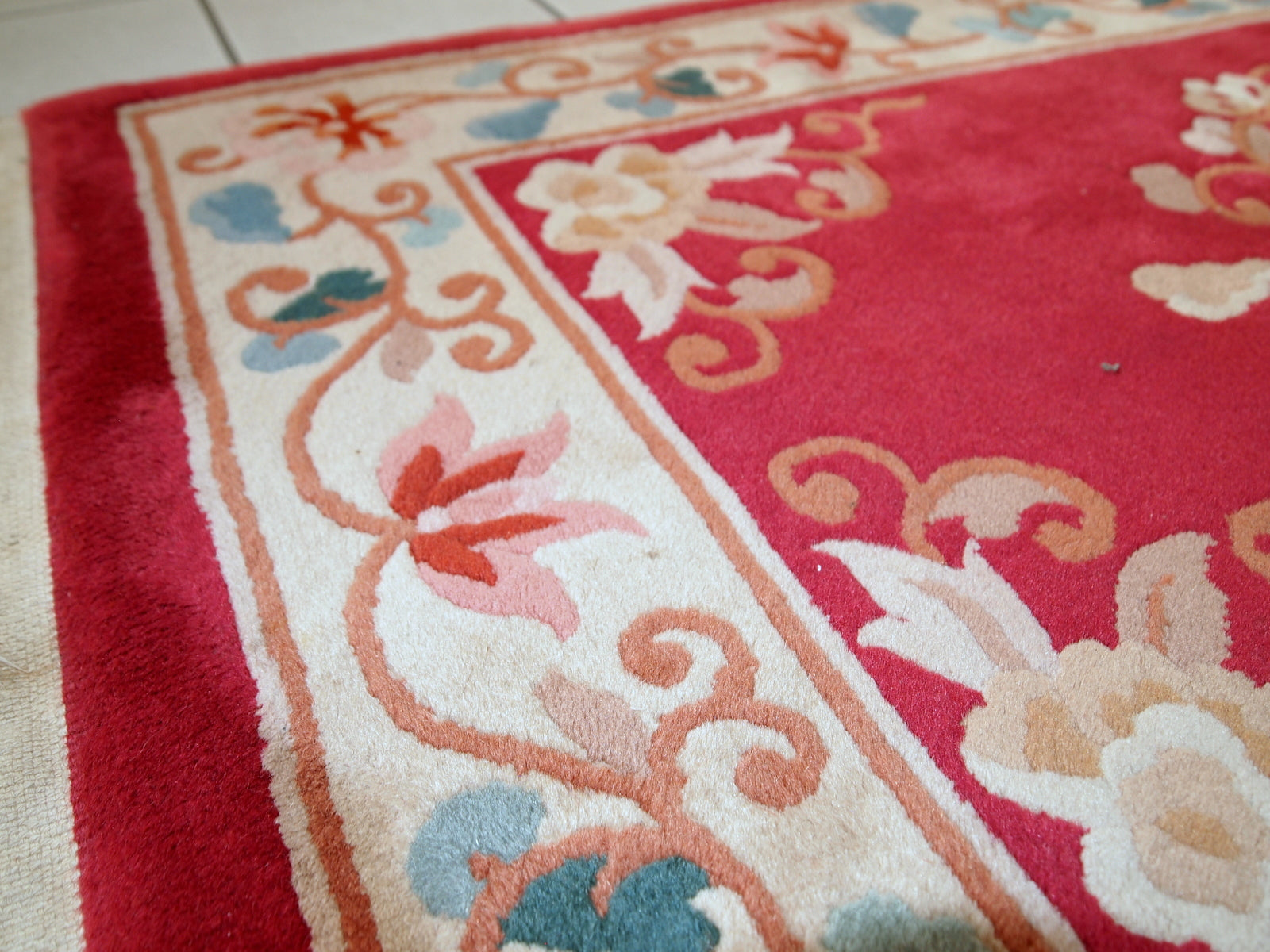 Handmade vintage Art Deco Chinese rug, 1970s