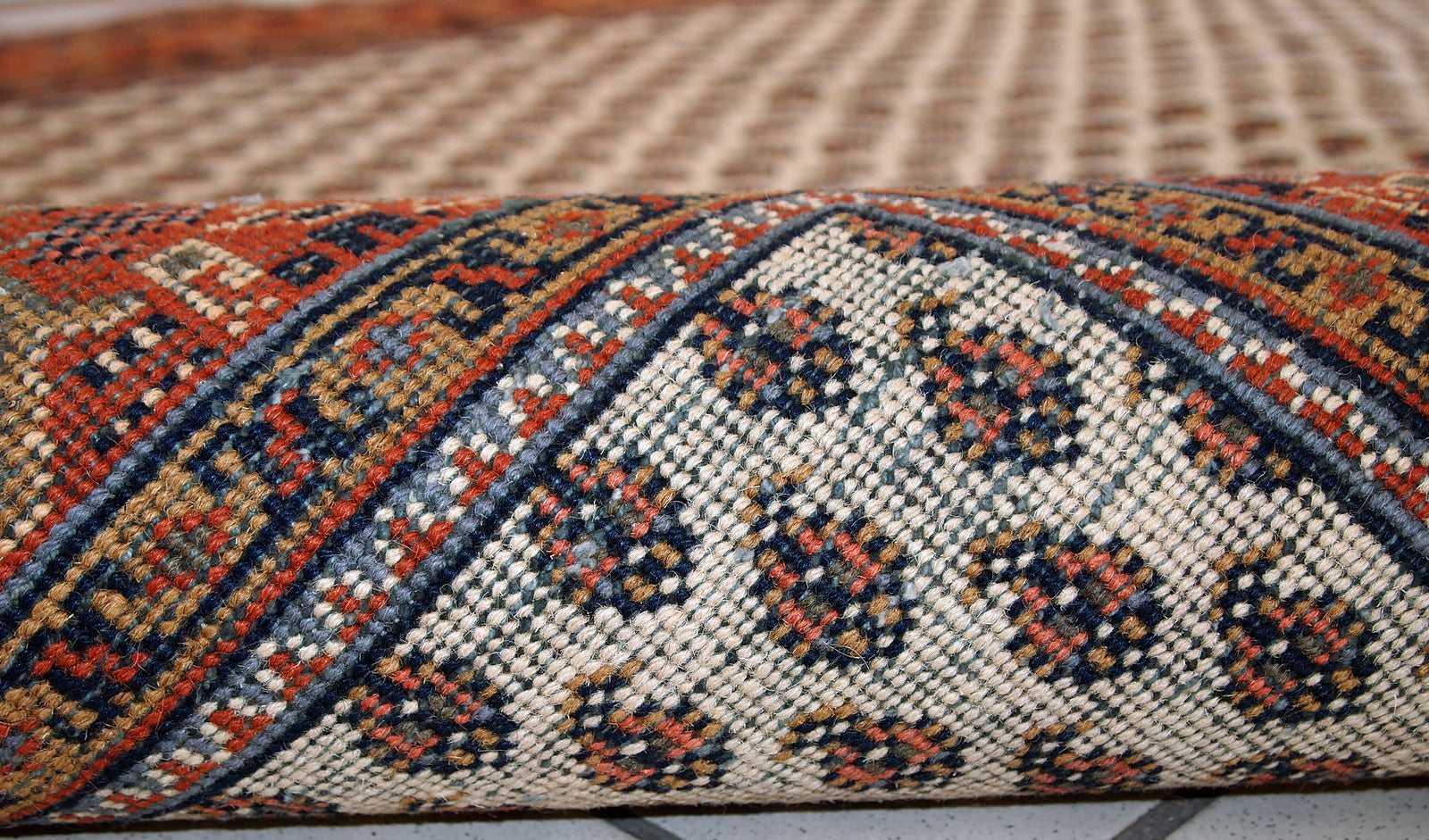 Handmade vintage Indian Seraband style rug, 1980s