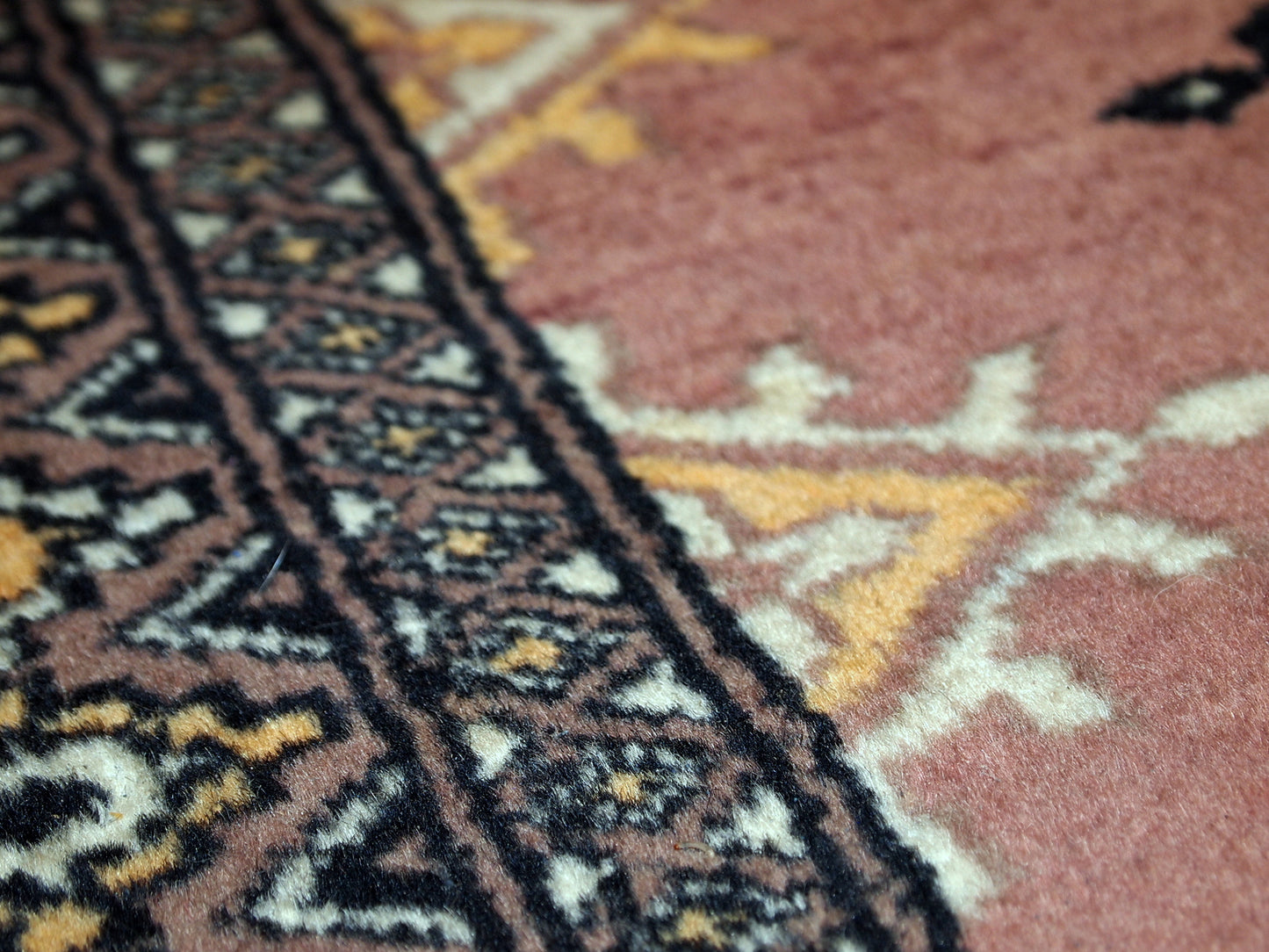 Handmade vintage Uzbek Bukhara rug, 1960s