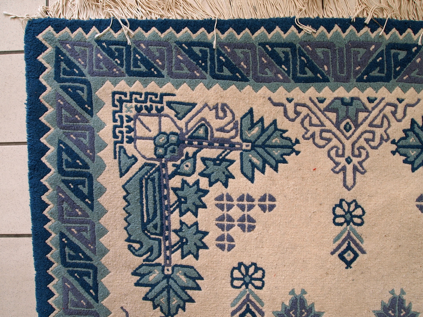 Handmade vintage Tunisian rug 4.3' x 6.8' (131cm x 208cm) 1960s - 1C544