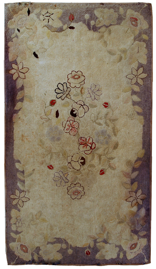 Handmade antique American Primitive Hooked rug, 1900s