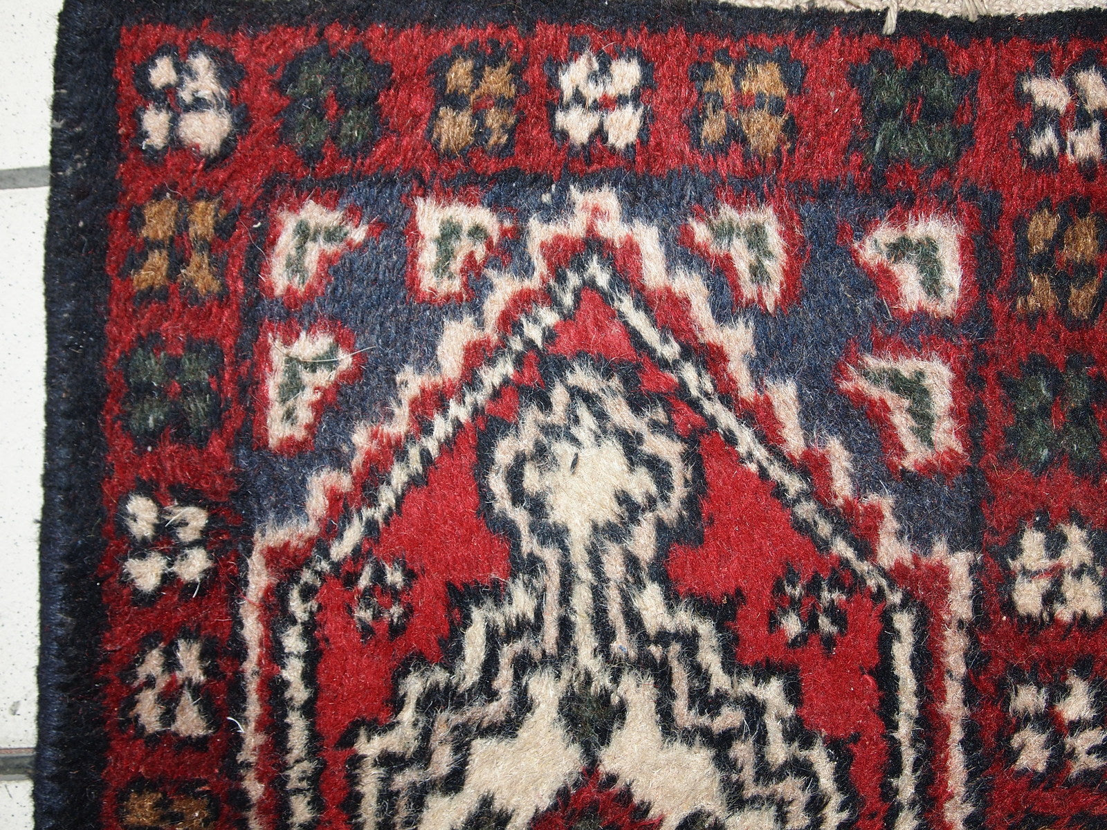 Vintage handmade Persian Hamadan mat from the end of 20th century. It is in original good condition.