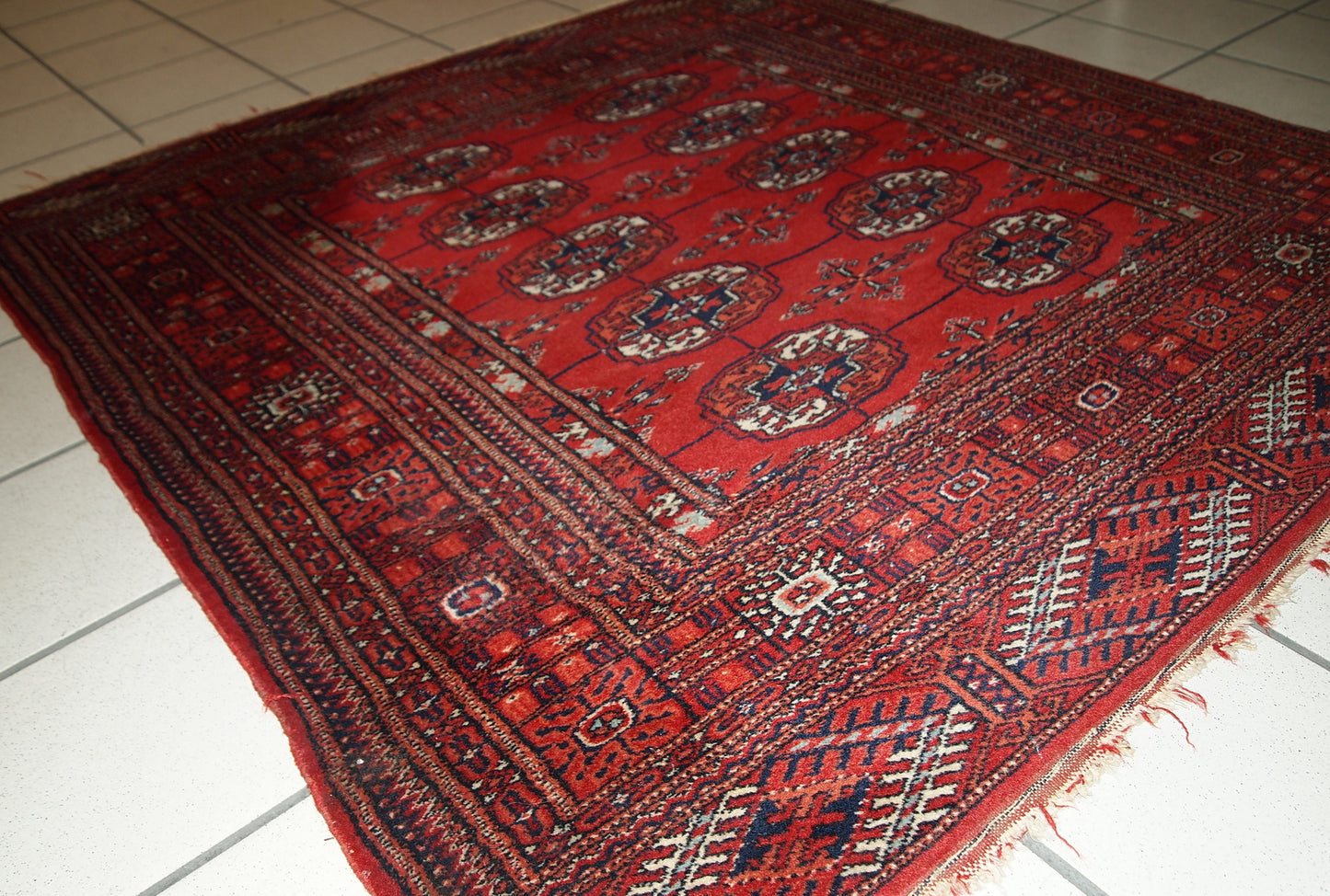 Handmade vintage Turkmen Tekke rug, 1970s