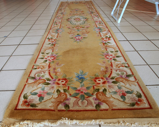 Handmade vintage Art Deco Chinese runner, 1970s