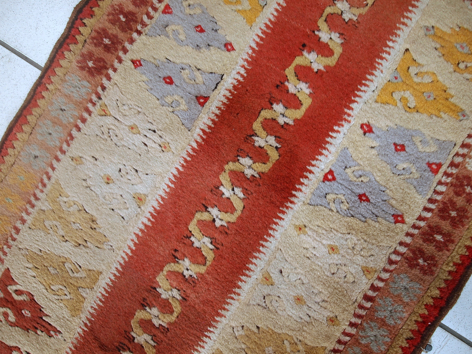 Handmade vintage Turkish Melas runner made in wool. The rug is from mid-century, in original good condition.