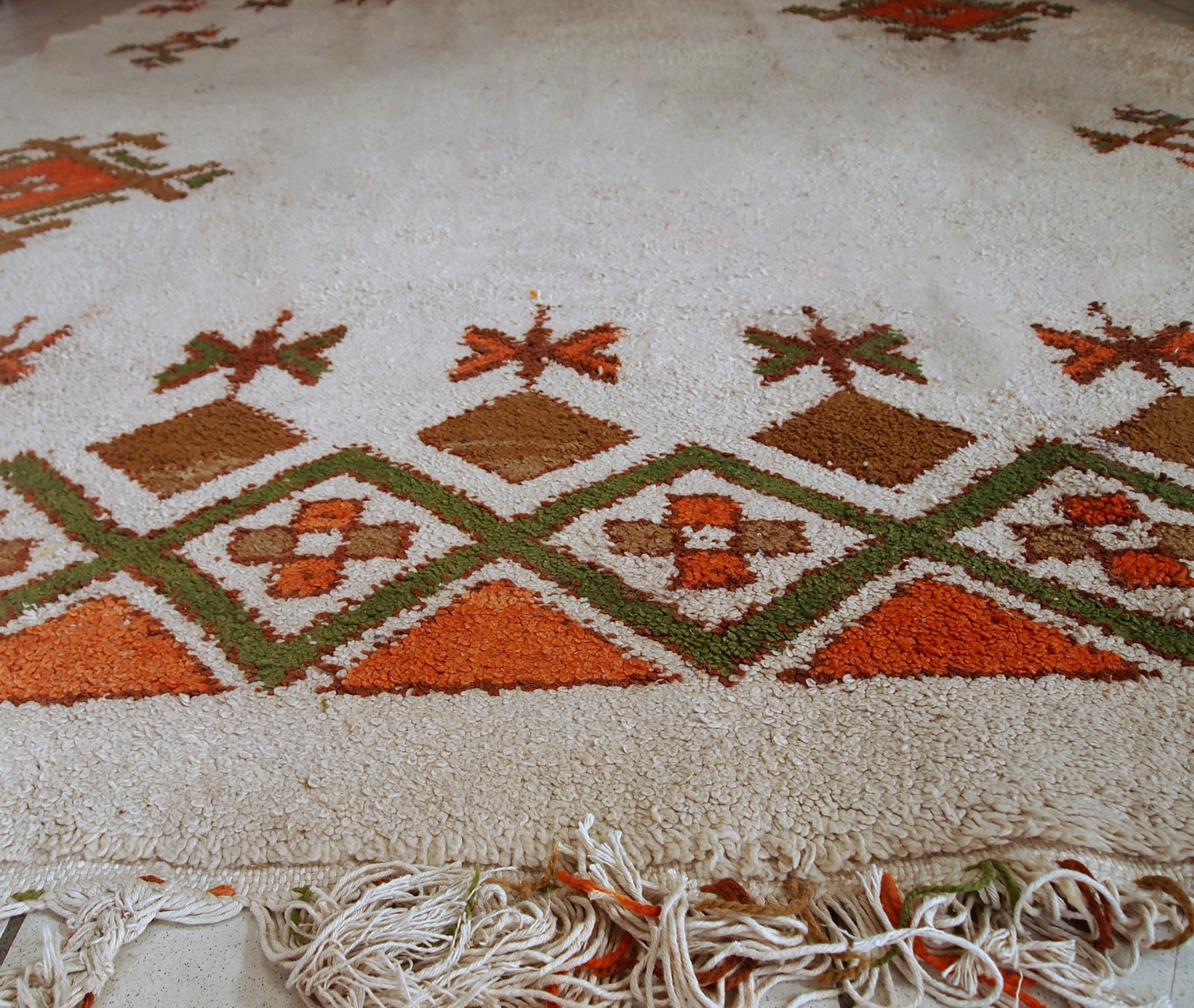 Handmade vintage Moroccan Berber rug, 1950s
