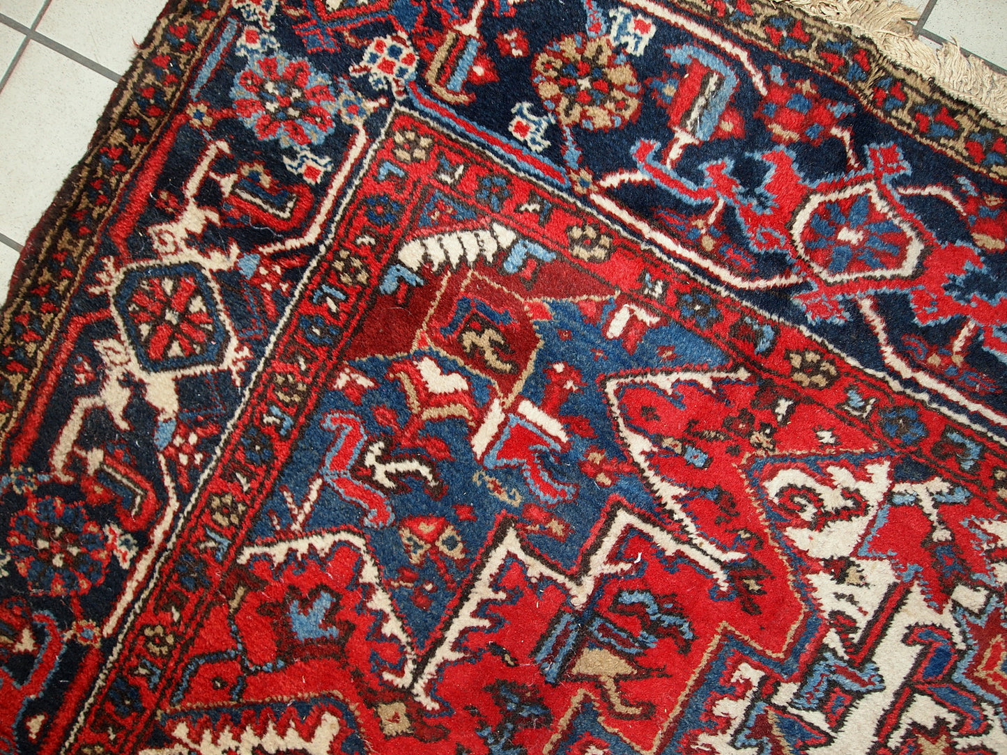Handmade vintage Persian Heriz rug 8.1' x 11.8' (248cm x 360cm) 1950s - 1C697