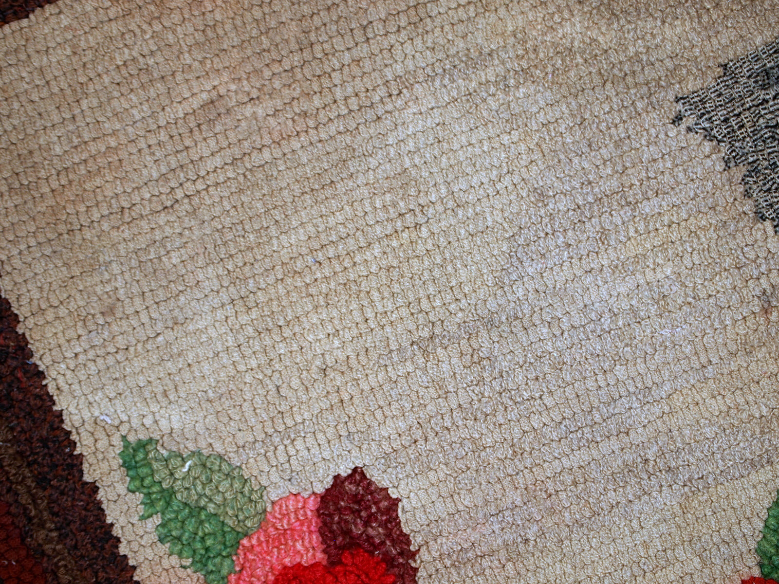Handmade antique American Hooked rug