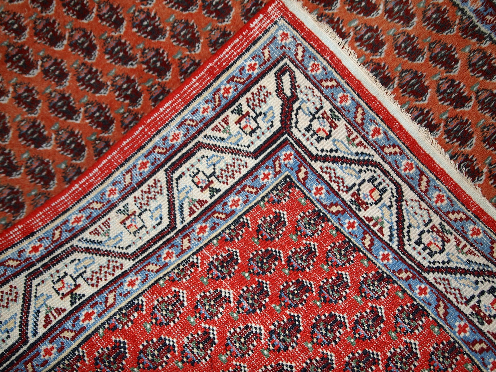 Handmade vintage Indo-Seraband rug 1980s