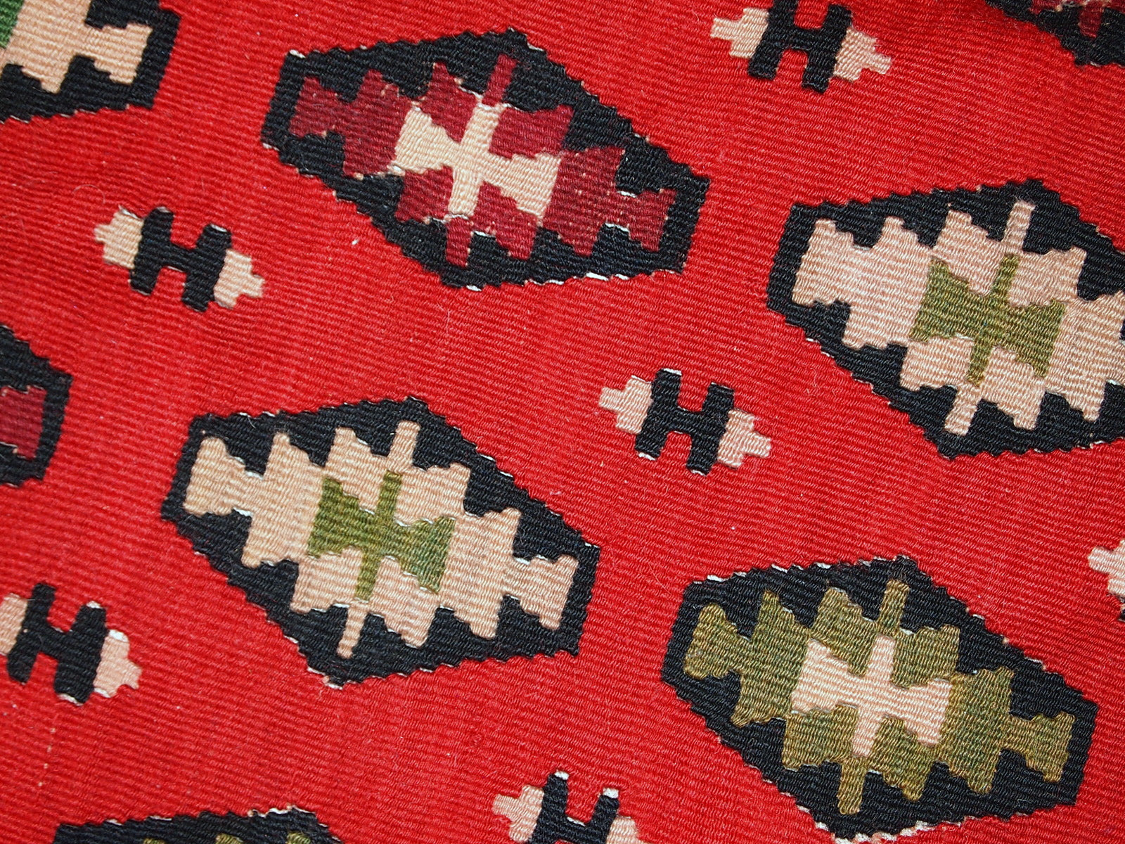 Handmade vintage Turkish kilim from Sharkoy. The flatweave is in original condition, it has some signs of age.