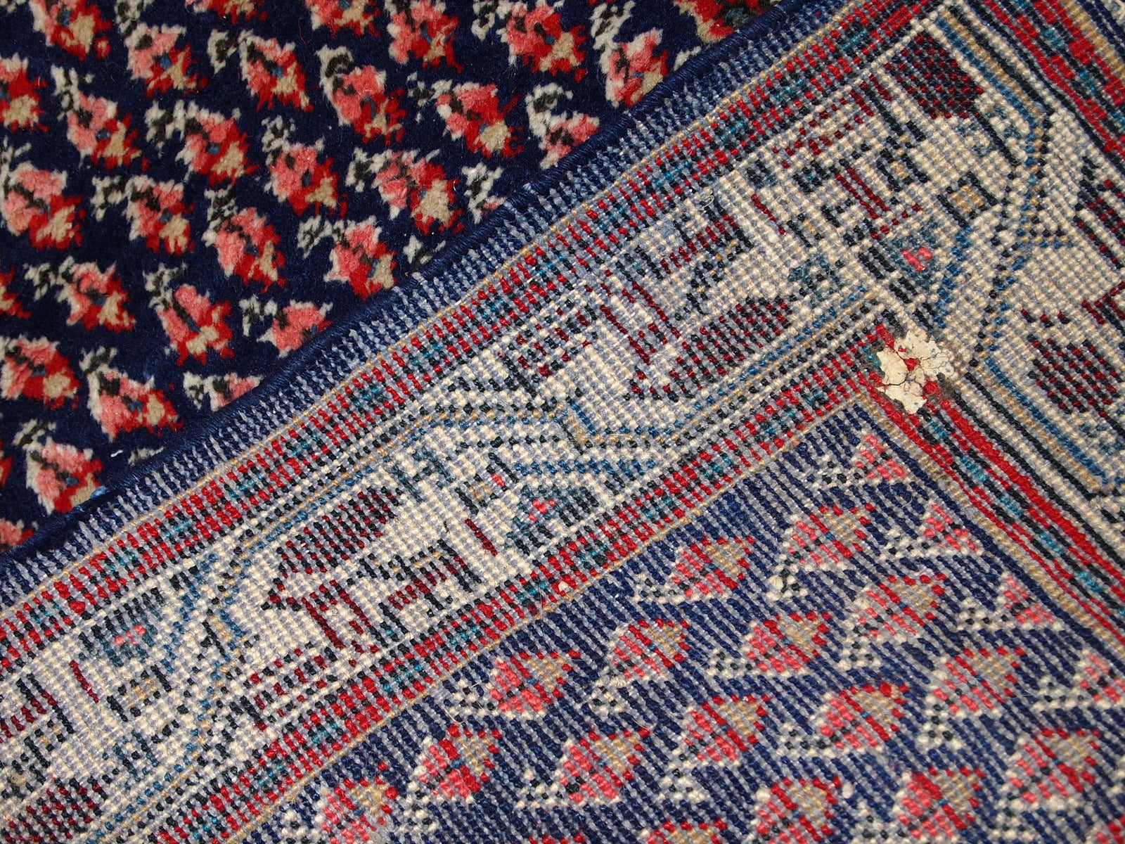 Handmade vintage Indian Seraband rug 1970s