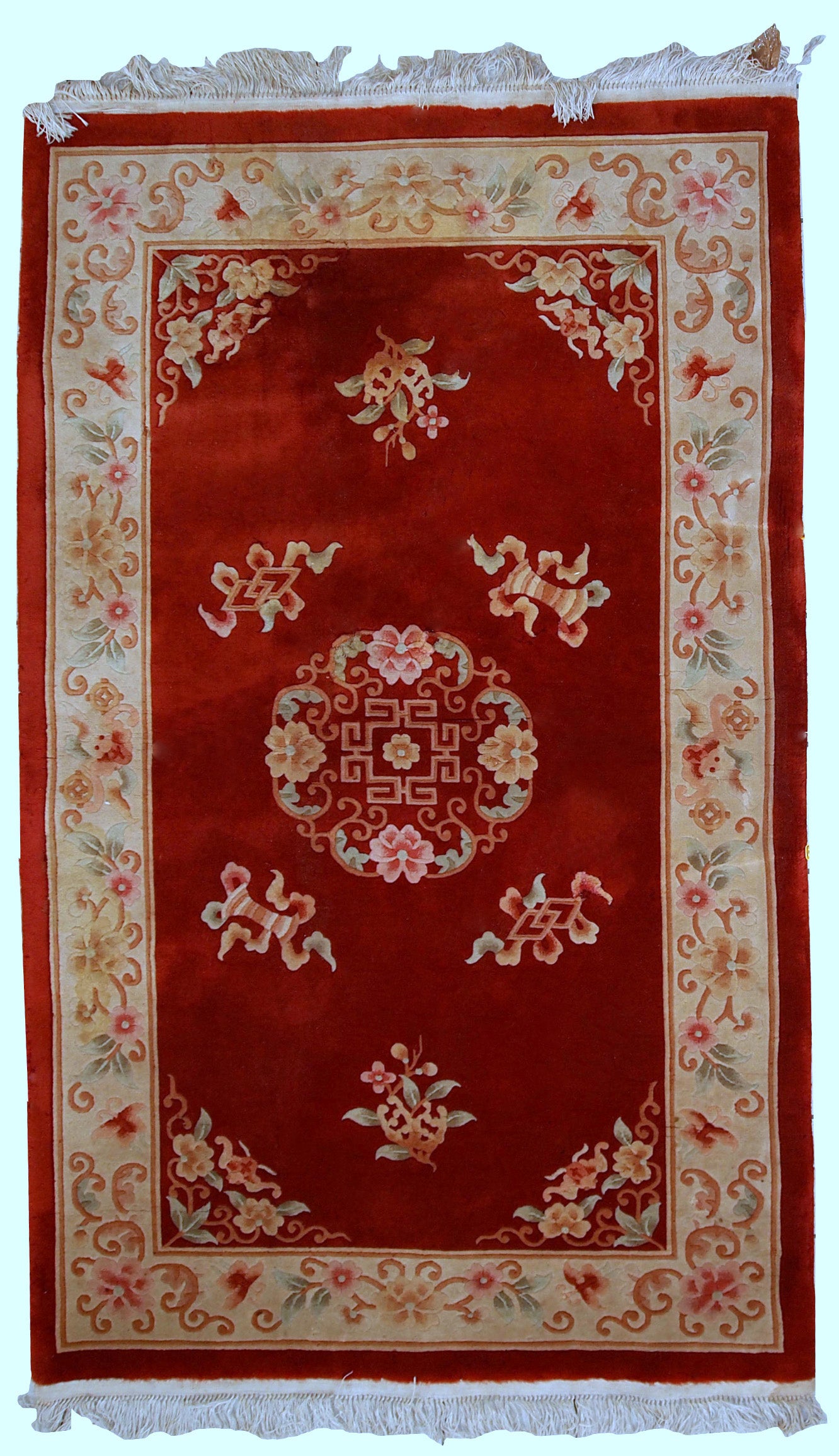 Handmade vintage Art Deco Chinese rug 1970s