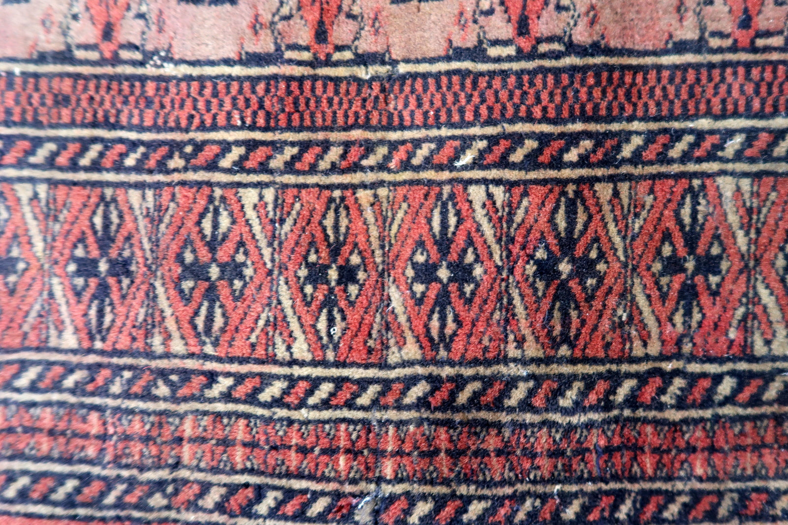 Handmade vintage Afghan Ersari small rug in original good condition. The rug has been made in Afghanistan, it is from circa1960s.