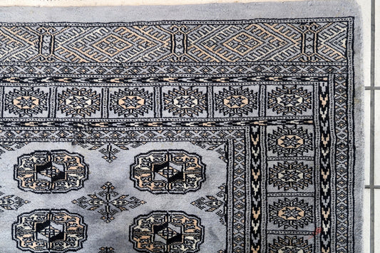 Handmade vintage Uzbek Bukhara rug 1960s