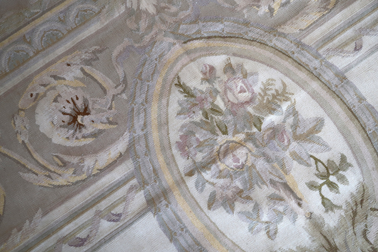 Handmade vintage French Aubusson rug 1970s