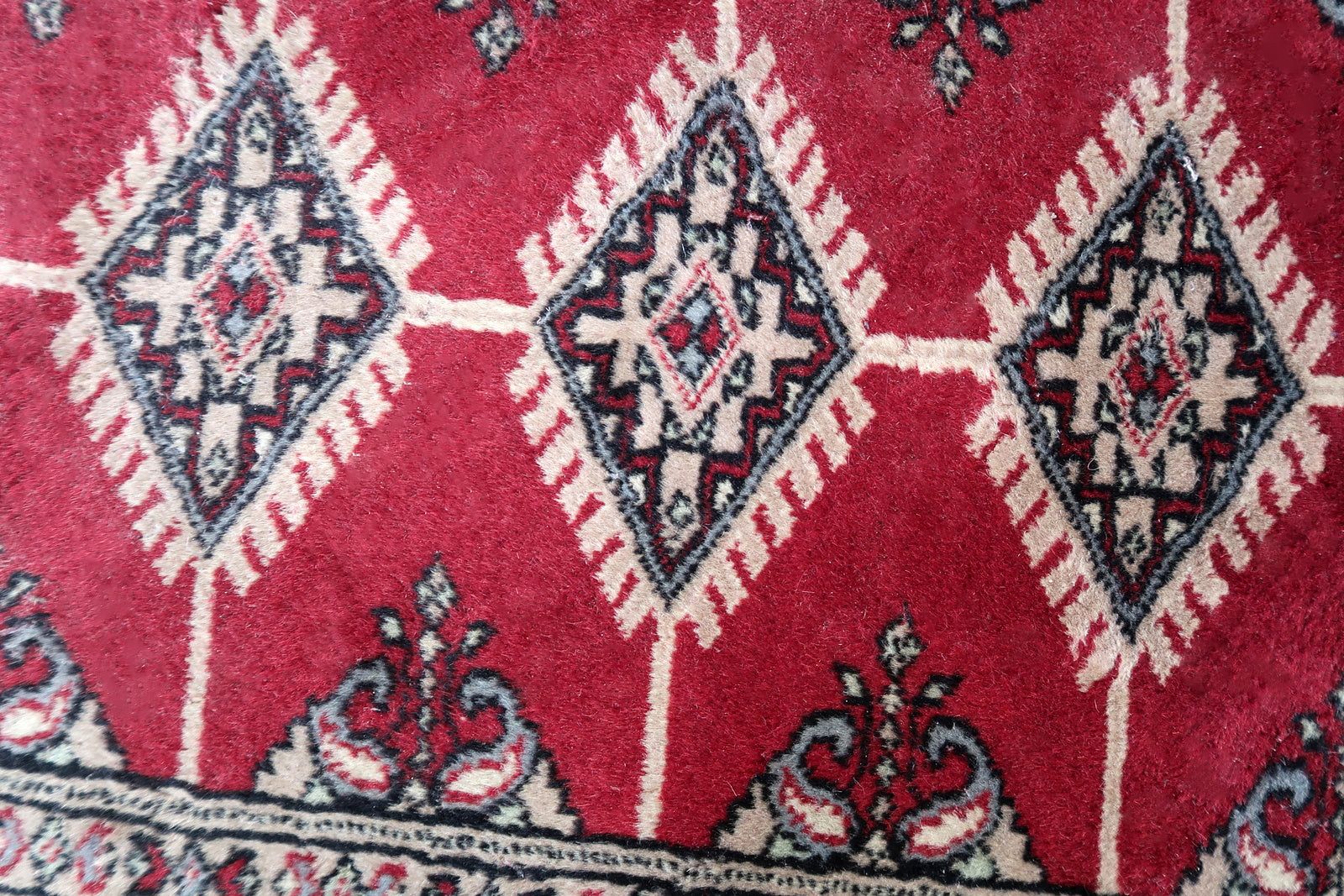 Handmade vintage Uzbek Bukhara rug 1960s
