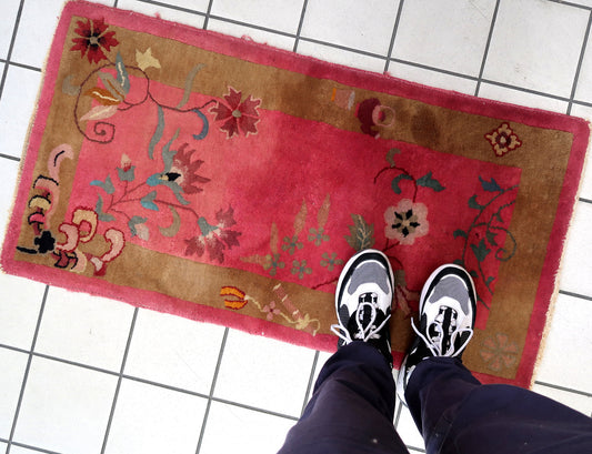 Handmade antique Art Deco Chinese rug 1920s
