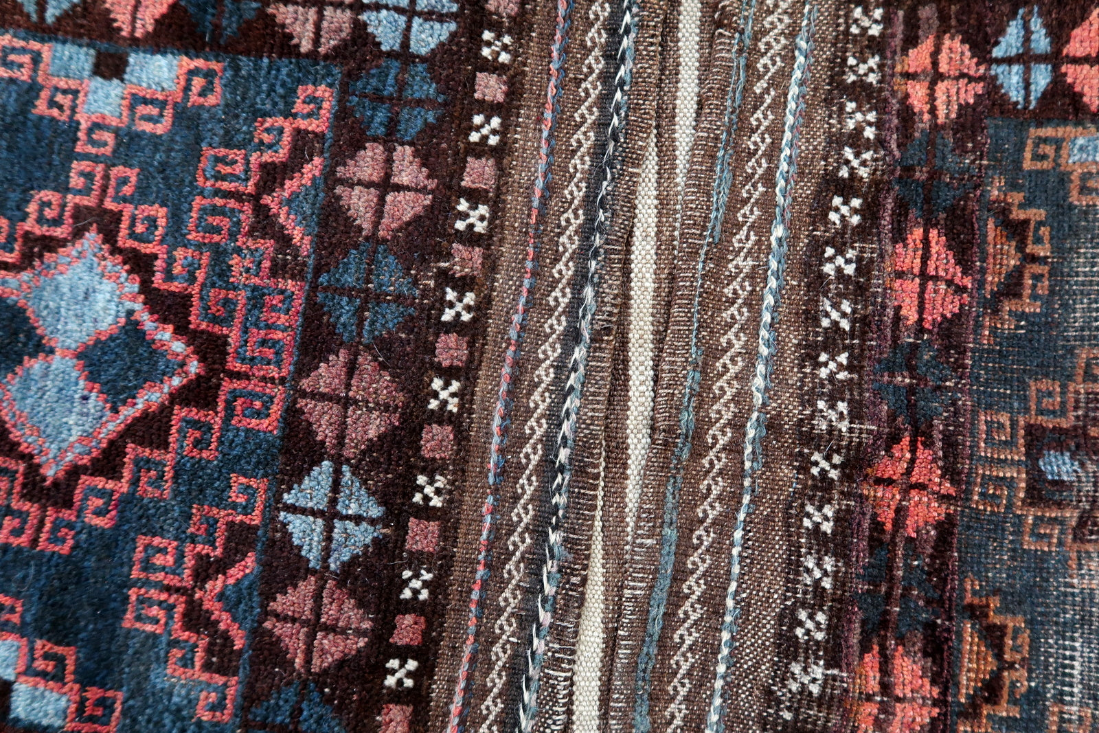 Handmade collectible antique Afghan Baluch saddle bag 1900s