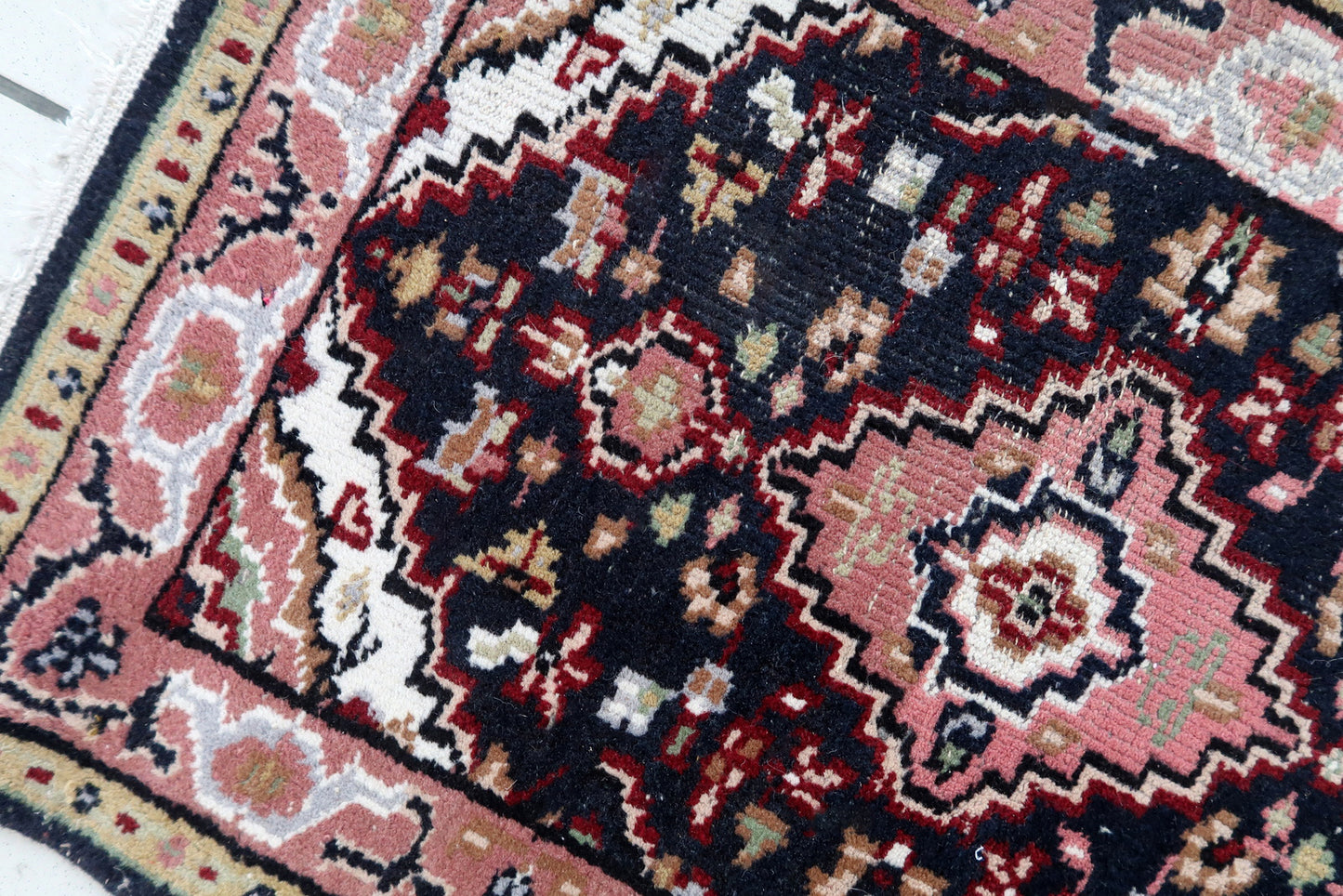 Handmade vintage Indo-Mahal rug 1970s